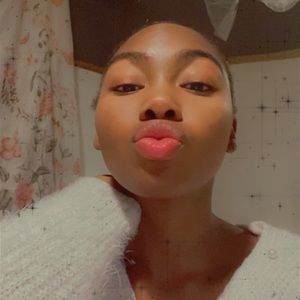 Meet your Posher, Deja